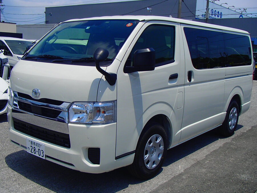 作業や、ちょっとした荷物の引っ越しに最適な車です。