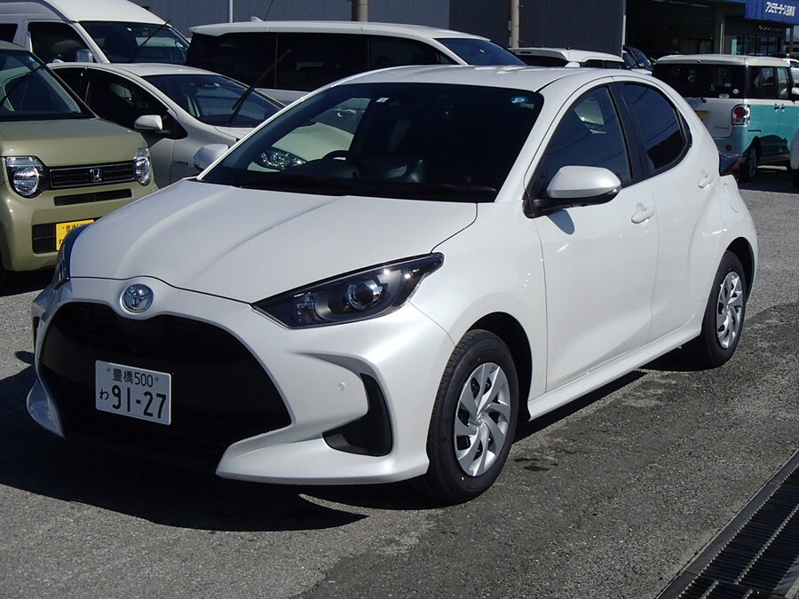 ヤリス