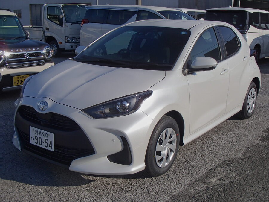 ヤリス