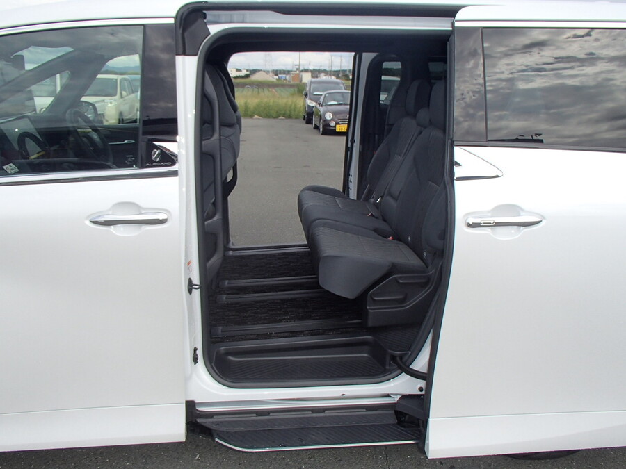 広々とした快適室内