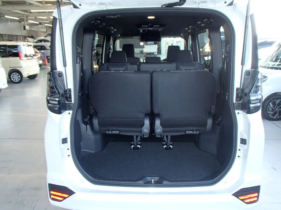 重たい荷物の積み降ろしもスムーズに行えます。